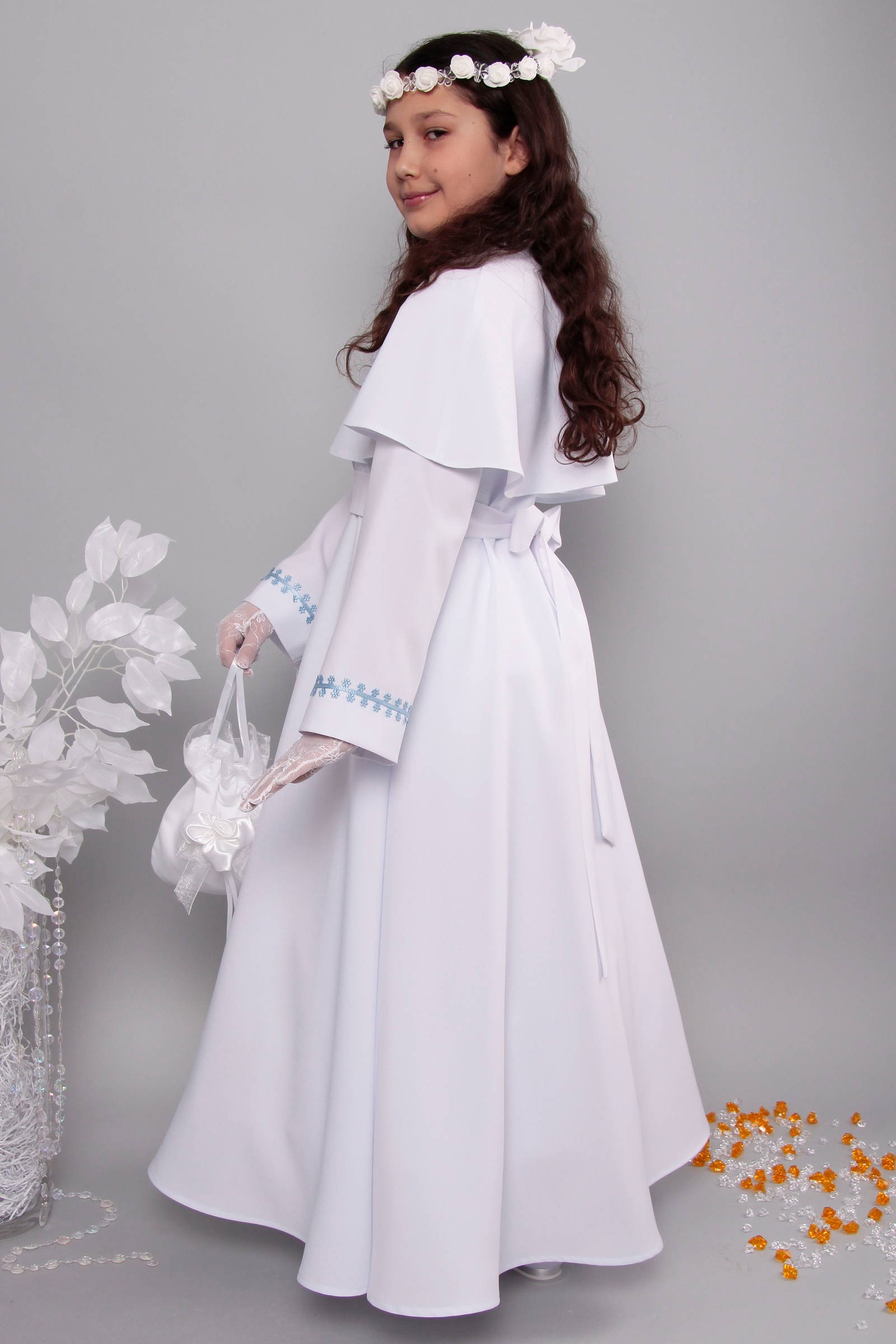 Alba komunijna 8/RS - sukieneczkowa - obraz 4