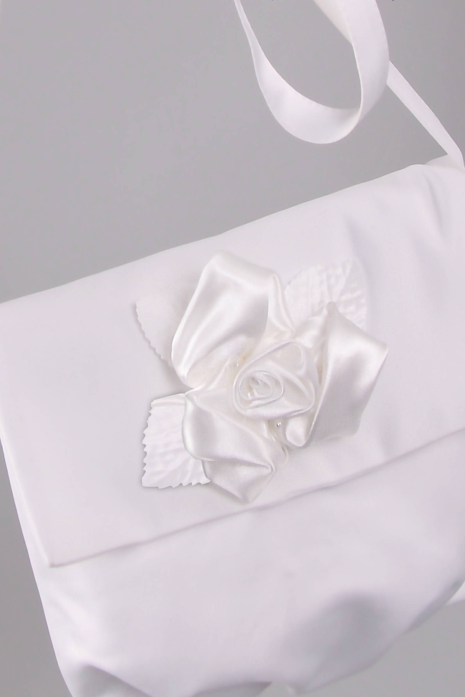 Torebka komunijna satynowa na pasek Tps2 - obraz 1