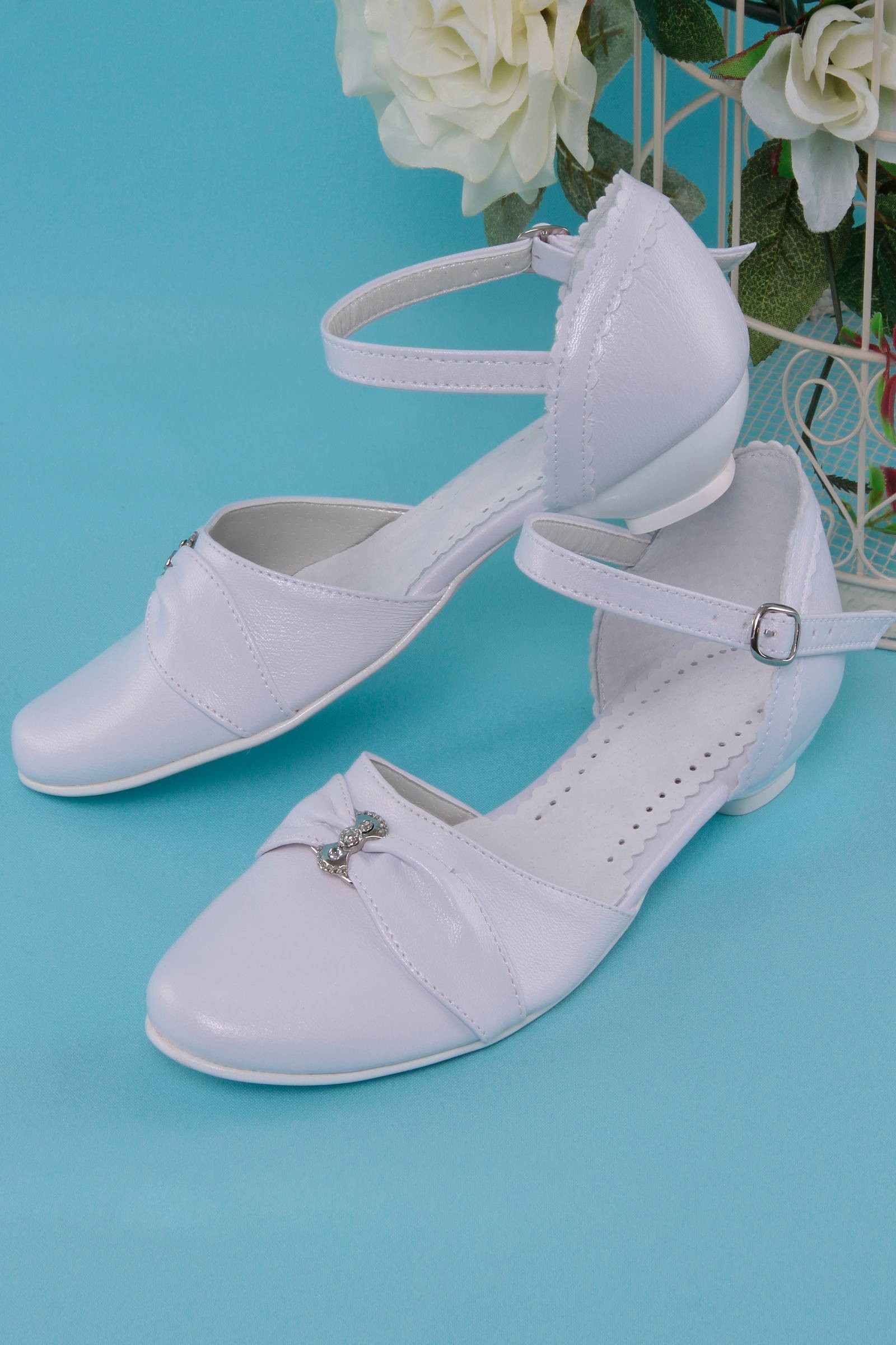 Buty komunijne 716 - obraz 0