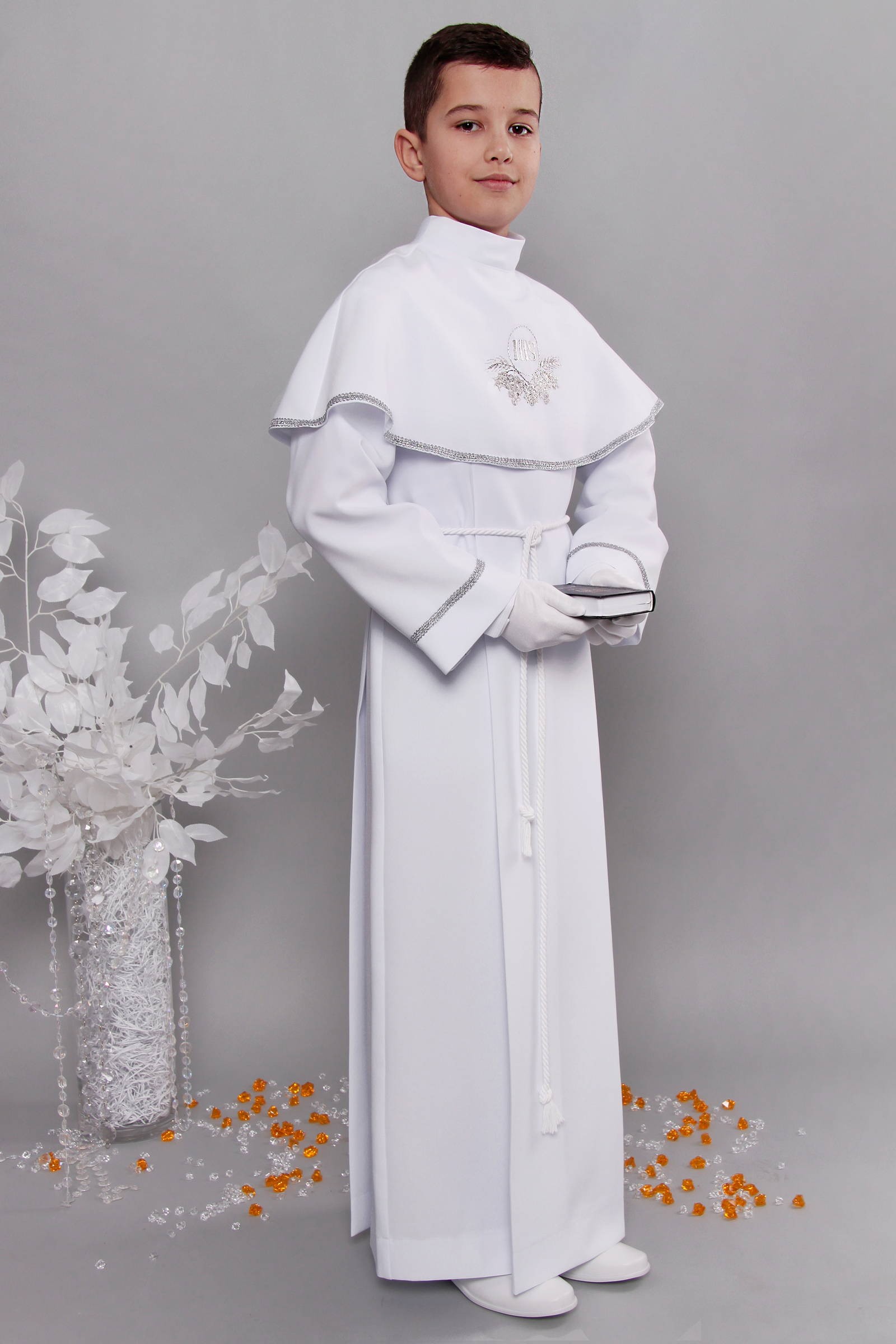 Alba komunijna 6/KK - z karczkiem i kontrafałdą - obraz 1