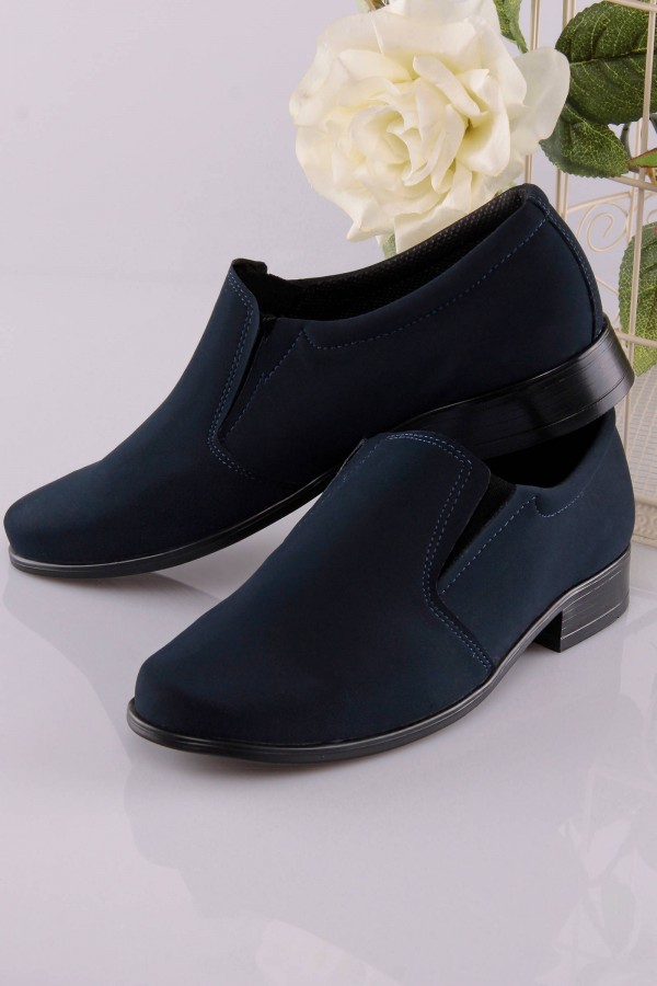 Buty komunijne 017 - nubuk granatowe mokasyny