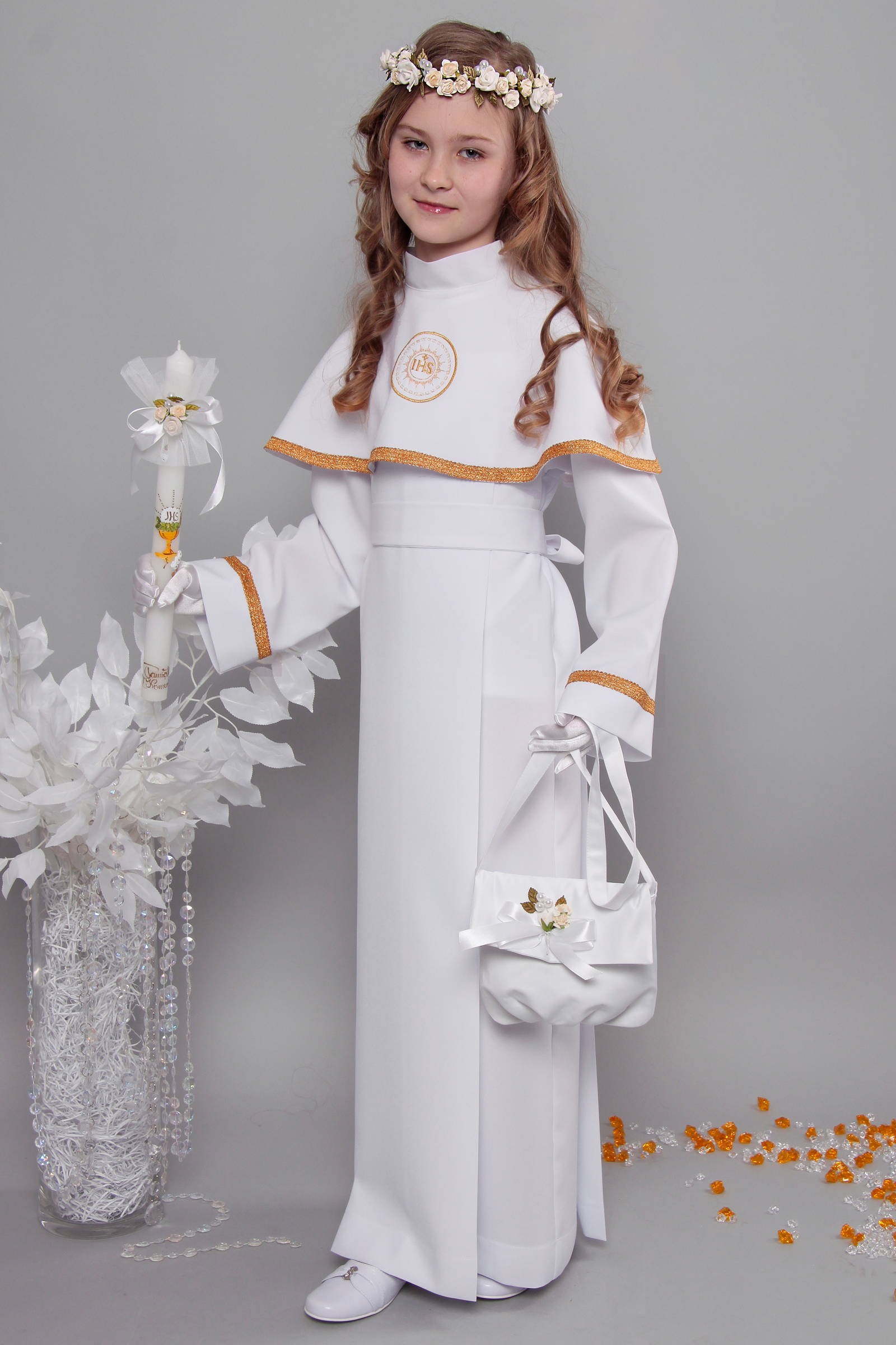 Alba komunijna 12a/KK - z karczkiem i kontrafałdą - obraz 1