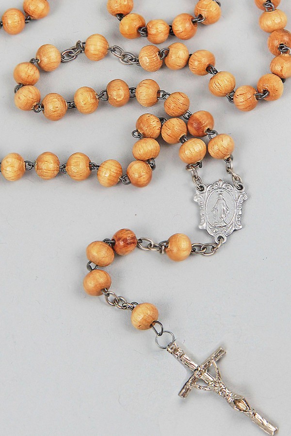 Różaniec komunijny - drewniany jasny DJ