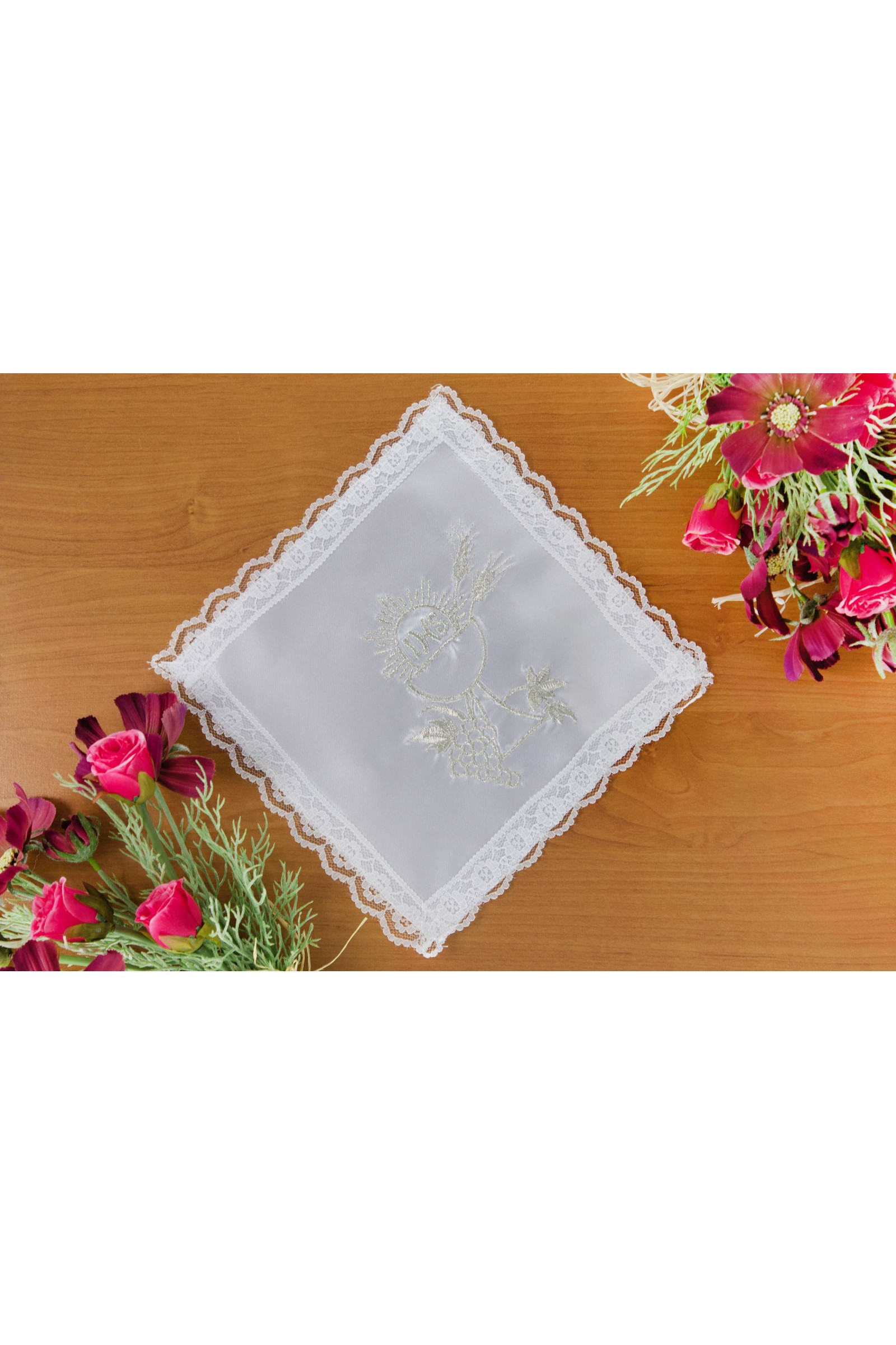 Chusteczka komunijna haftowana CH11 - obraz 1