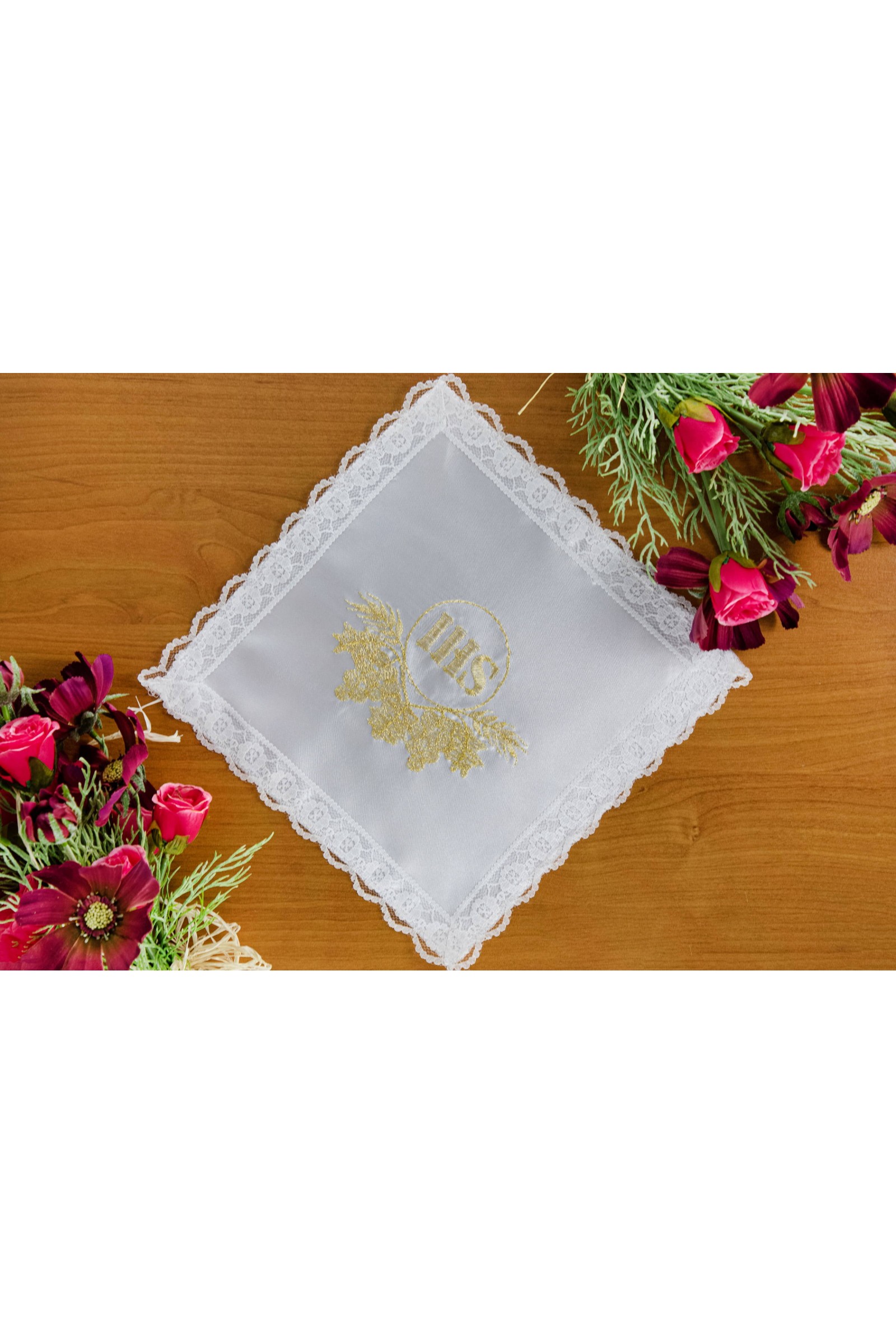 Chusteczka komunijna haftowana CH8 - obraz 1