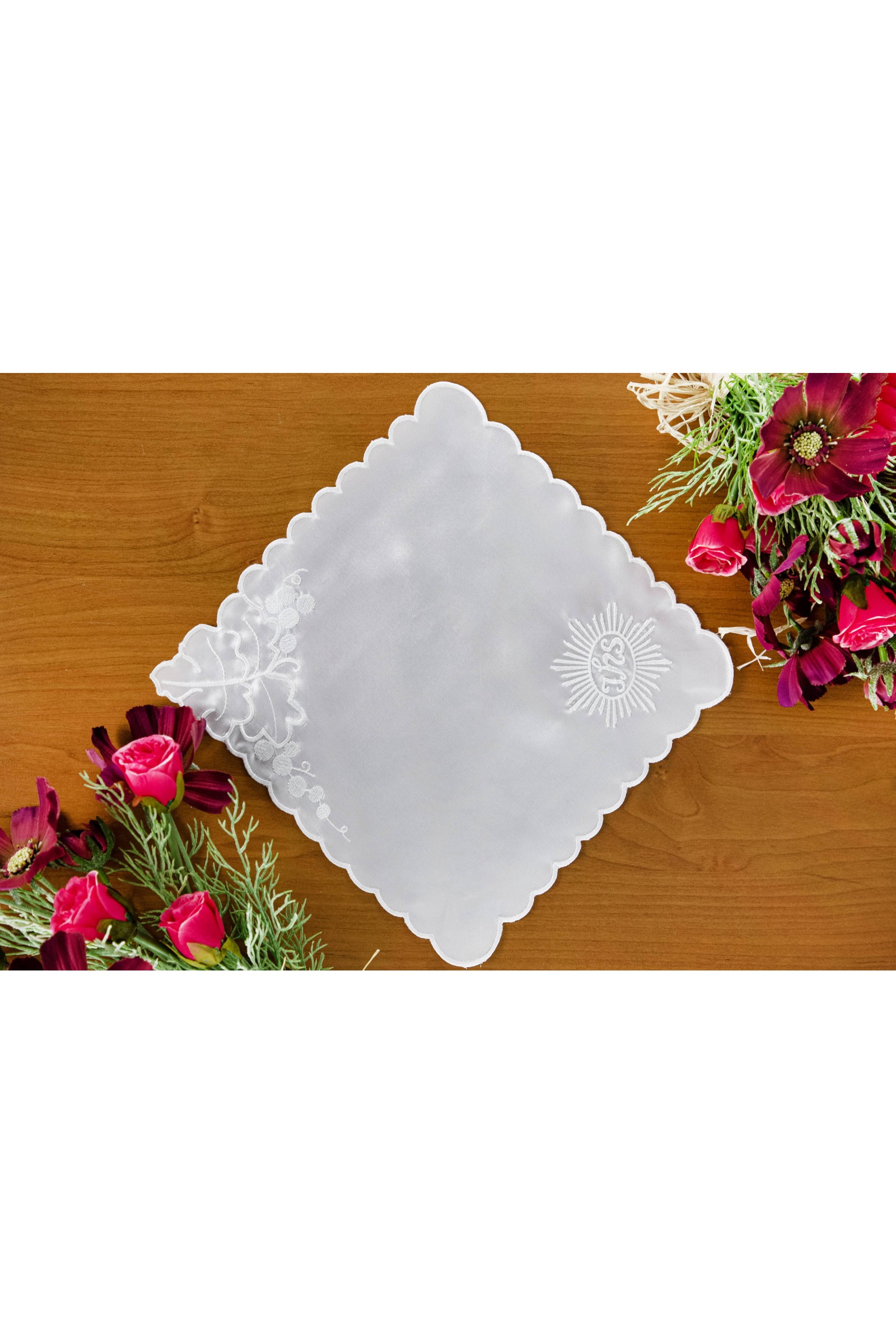 Chusteczka komunijna haftowana CH7 - obraz 1