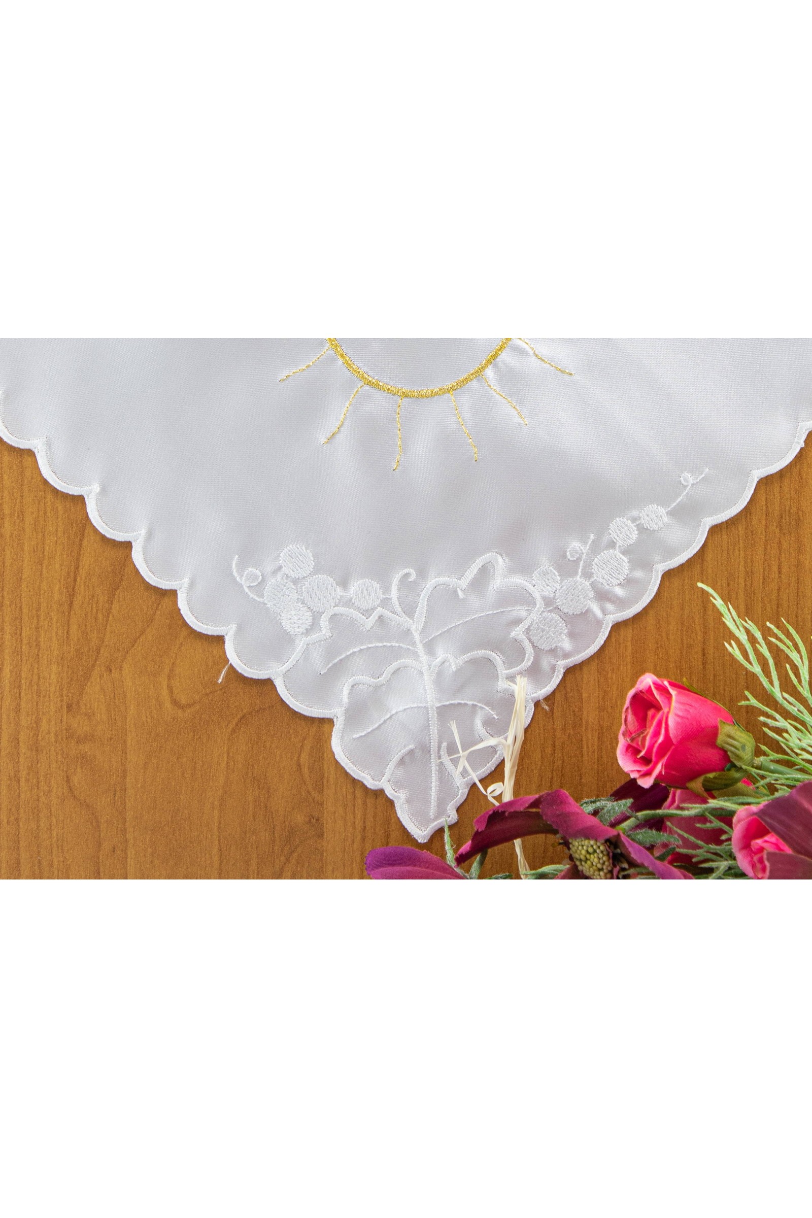 Chusteczka komunijna haftowana CH5 - obraz 3