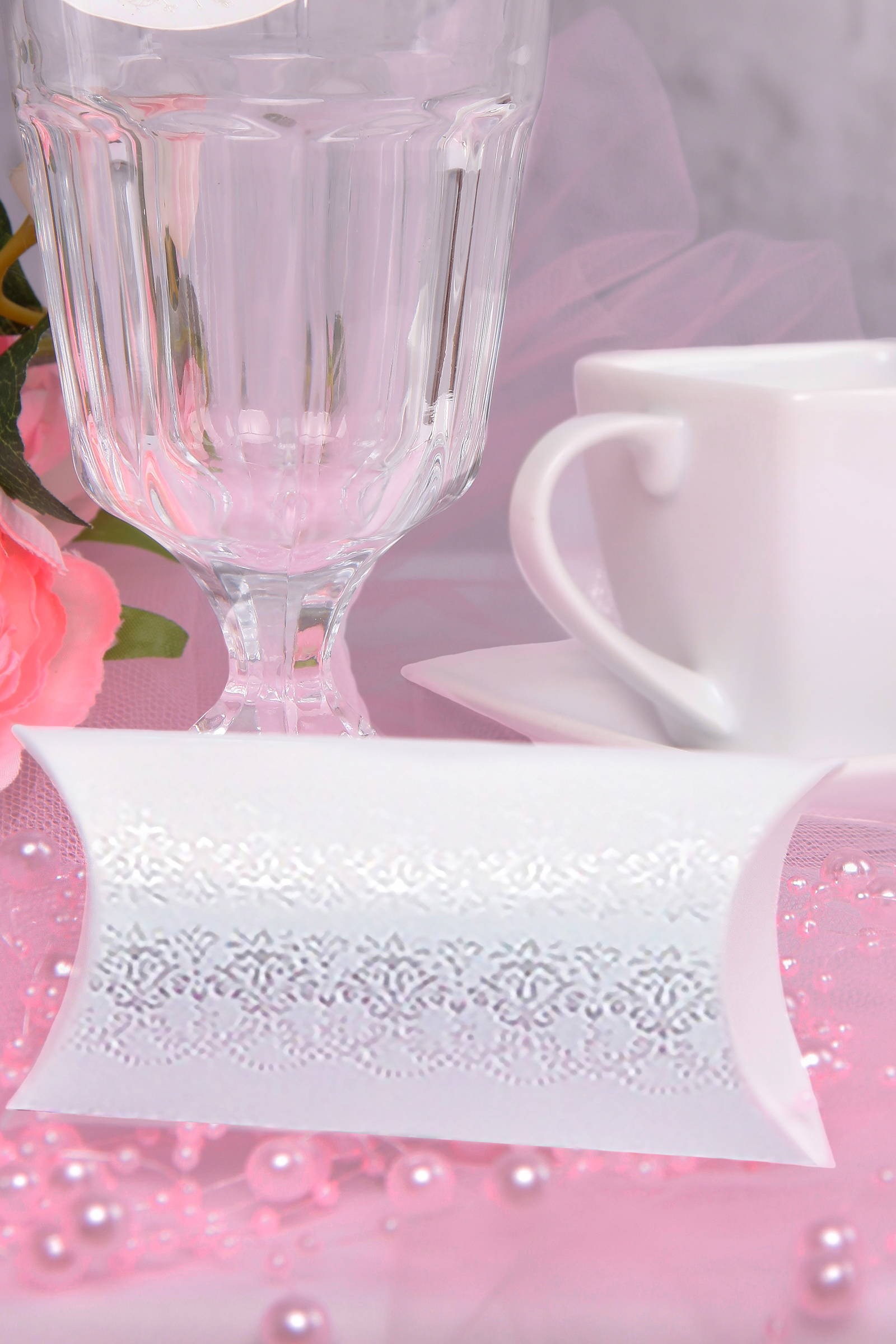 Pudełka komunijne niespodzianka dla gości - tuba - obraz 1