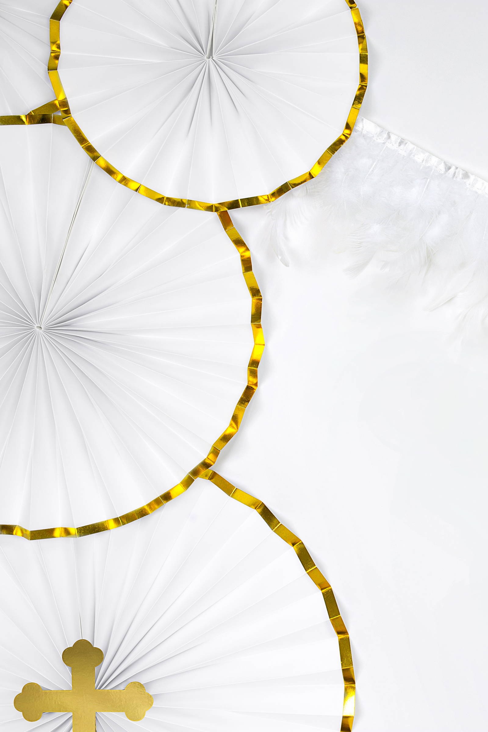 Dekoracje komunijne - rozety ze złotym obramowaniem - komplet - obraz 1