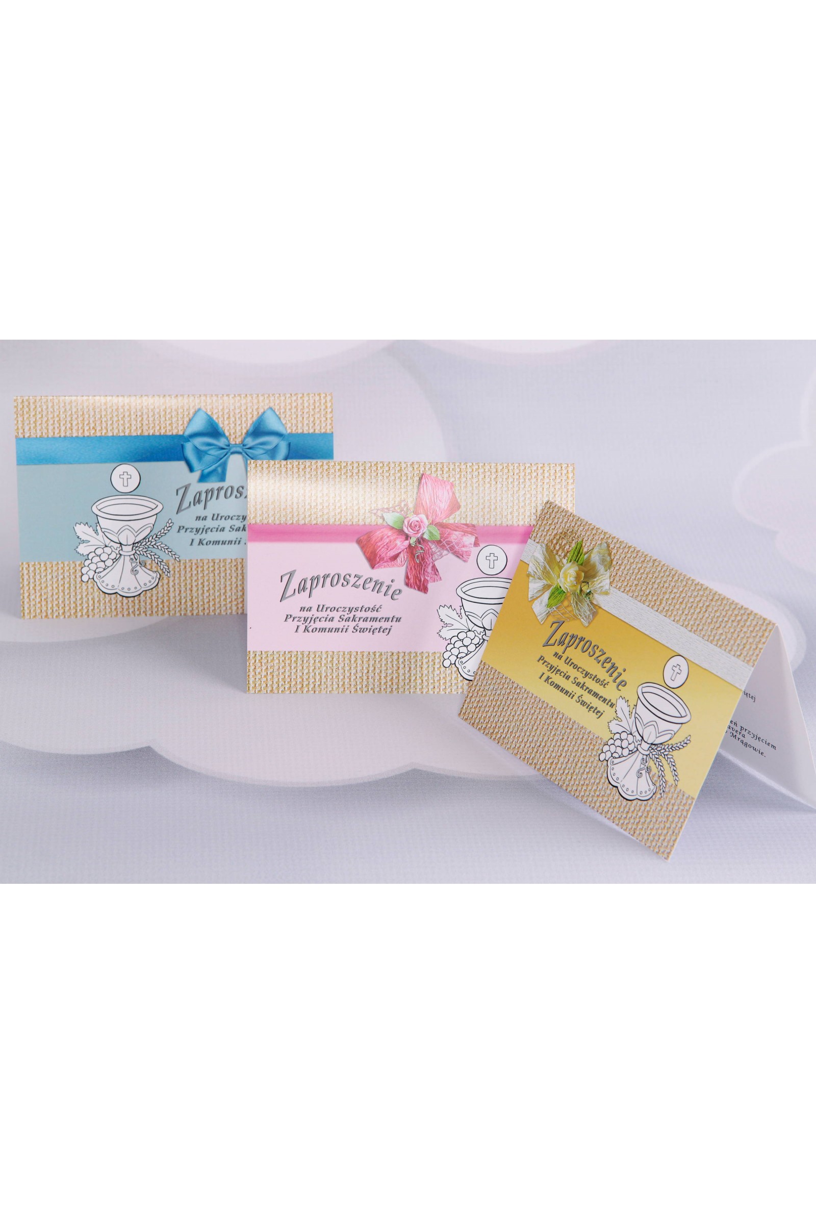 Personalizowane zaproszenia komunijne popularne - Płótno 4 (a,b,c) - obraz 1