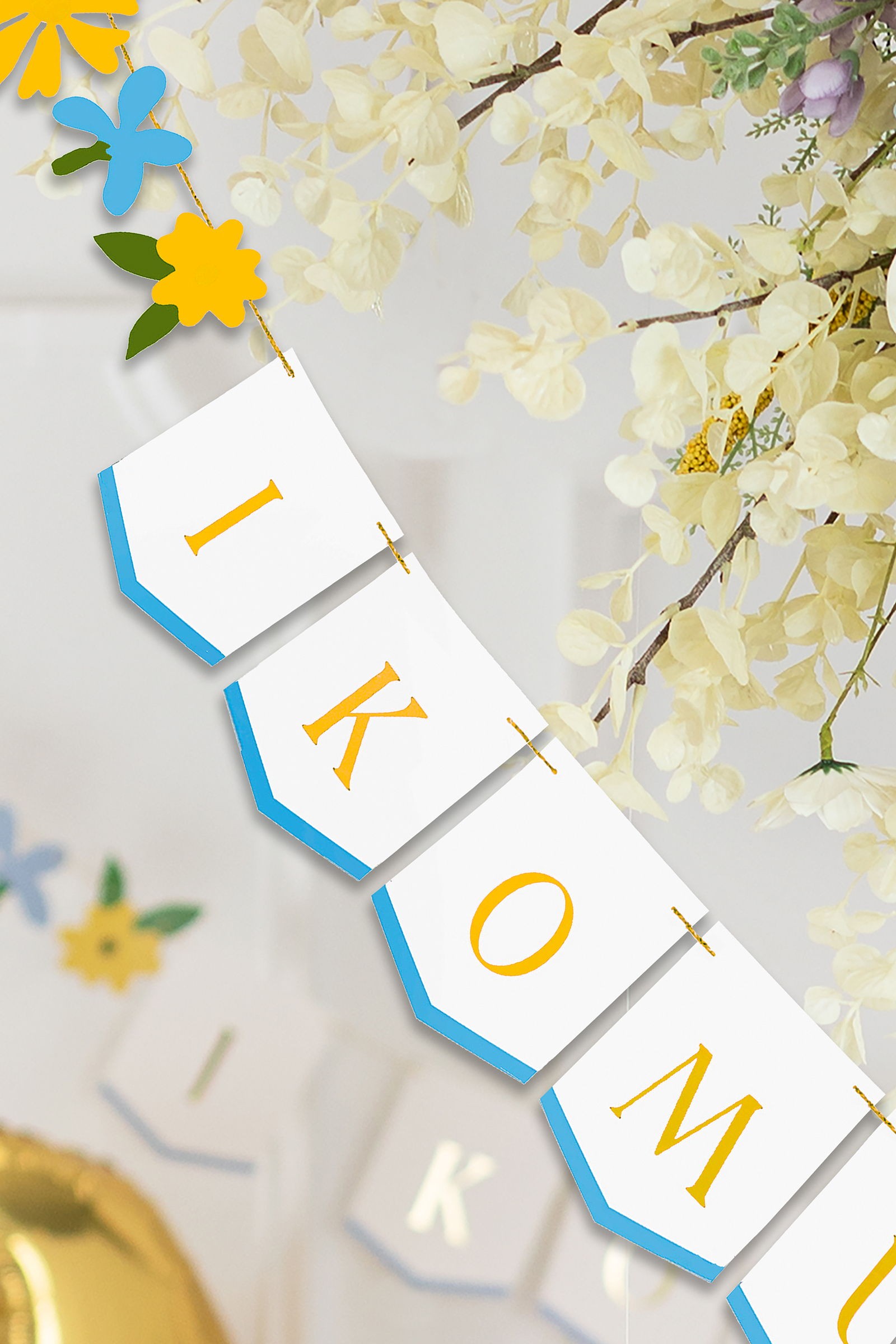 Girlanda komunijna łączka złote literki - obraz 0